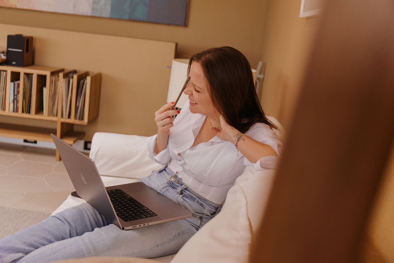 Sessões de psicoterapia online por videochamada, abordagem fenomenológica e sistêmica